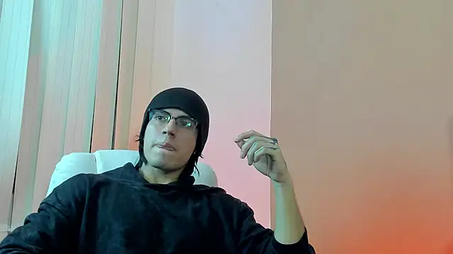eren jeager online show from 05-09-26, 01:44