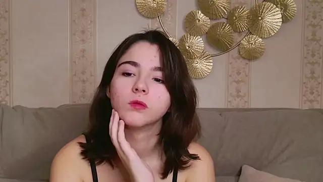 Wendy Finch online show from 12-22-25, 09:12