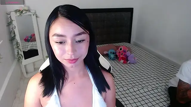 Snapshot of Ariel_Laurentt chatting on 06-15-26, 03:42 Ariel Laurentt online show from 06-15-26, 03:42
