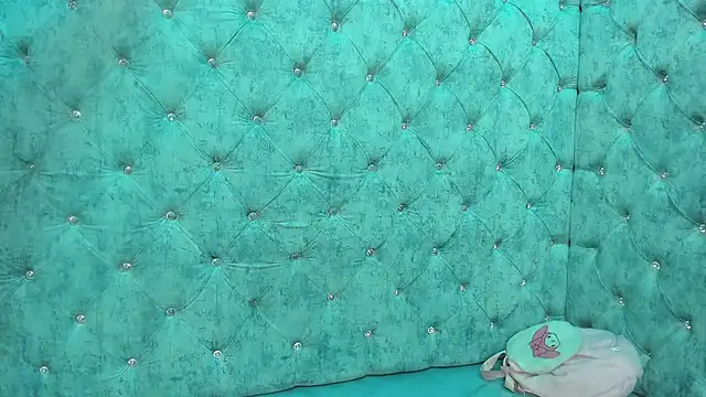 CharlotteStuart online show from 03-13-26, 04:24