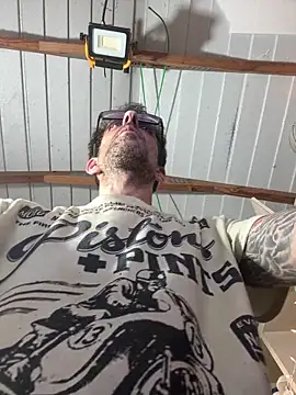 Snapshot of SinlessFreedom7 chatting on 02-15-26, 08:49 SinlessFreedom7 online show from 02-15-26, 08:49