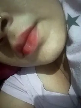 Snapshot of Priya_089 chatting on 03-28-26, 06:51 Priya 089 online show from 03-28-26, 06:51