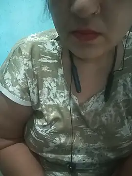 Snapshot of Priya_089 chatting on 04-16-26, 10:16 Priya 089 online show from 04-16-26, 10:16
