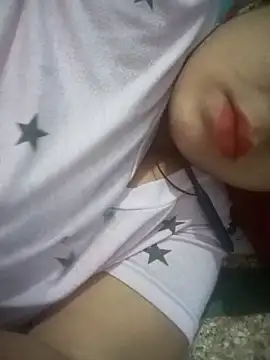 Snapshot of Priya_089 chatting on 04-18-26, 08:51 Priya 089 online show from 04-18-26, 08:51