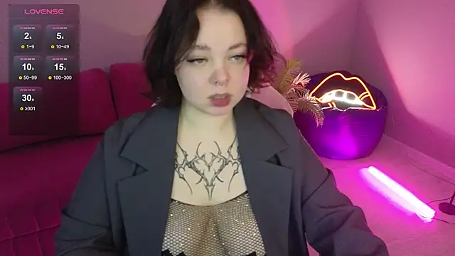 Vlada vv online show from 12-04-25, 01:48