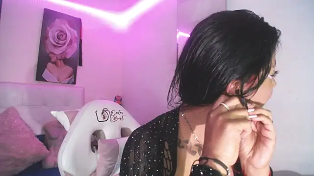SamathaMay online show from 06-16-26, 05:48