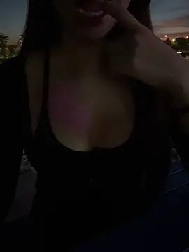 Queen-of-Love online show from 06-24-26, 12:15