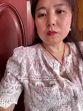 Snapshot of tianwei2567 chatting on 05-13-26, 05:05 tianwei2567 online show from 05-13-26, 05:05