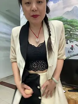 Snapshot of tianwei2567 chatting on 05-27-26, 02:19 tianwei2567 online show from 05-27-26, 02:19