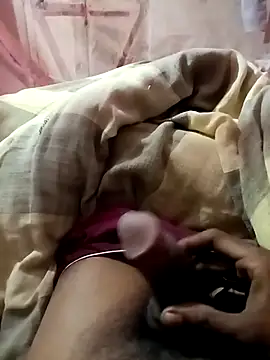 Snapshot of jay_big_cock chatting on 12-21-25, 05:09 jay big cock online show from 12-21-25, 05:09