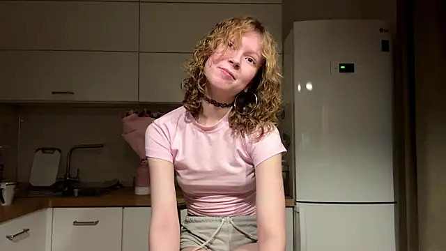 Snapshot of ElfriedaZwack chatting on 01-13-26, 03:17 ElfriedaZwack online show from 01-13-26, 03:17