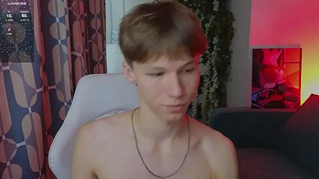 Snapshot of cuMte_boy chatting on 07-03-26, 01:34 cuMte boy online show from 07-03-26, 01:34