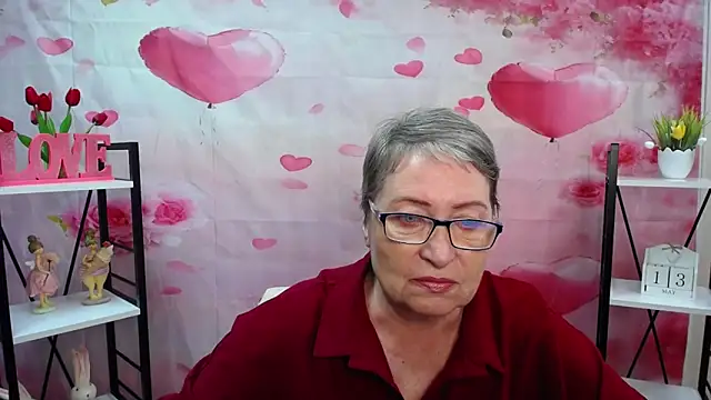 OlgaLuck online show from 05-13-26, 05:49