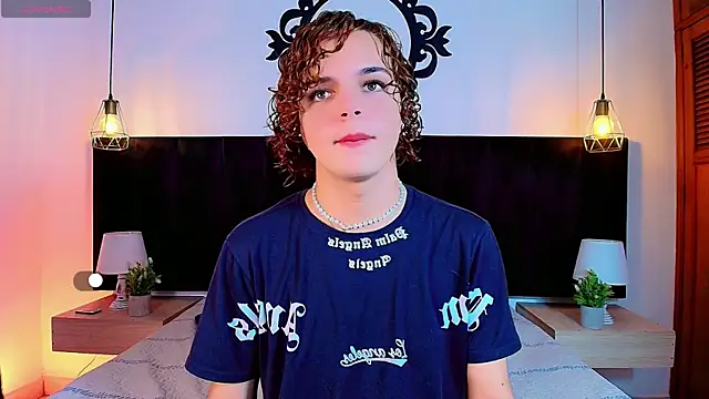Skyee angel online show from 05-04-26, 07:10