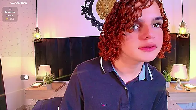 Skyee angel online show from 06-17-26, 09:38