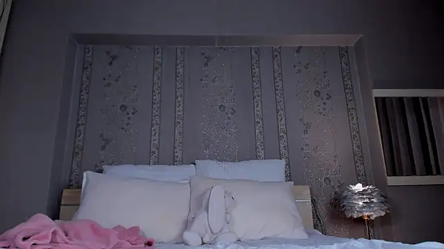 Snapshot of Stormify chatting on 01-10-26, 01:18 Stormify online show from 01-10-26, 01:18