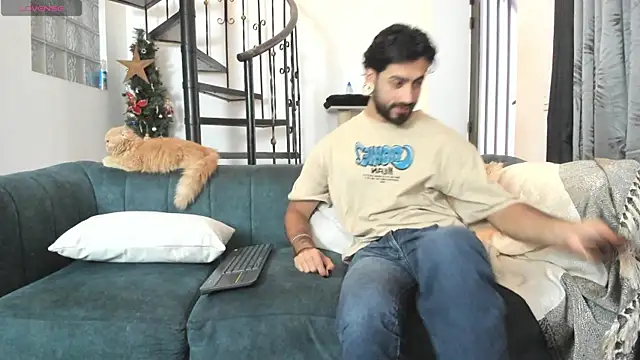 heteros curious online show from 12-21-25, 09:33