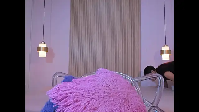 Izelevans online show from 02-13-26, 11:39