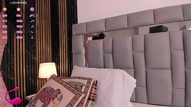 amaia santini online show from 05-15-26, 06:59