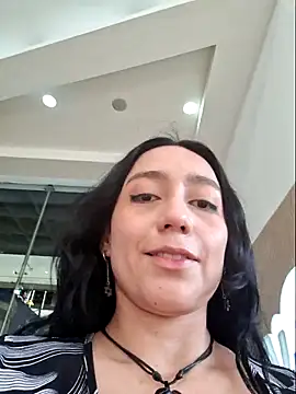 Eveeelyn25 online show from 05-03-26, 10:27