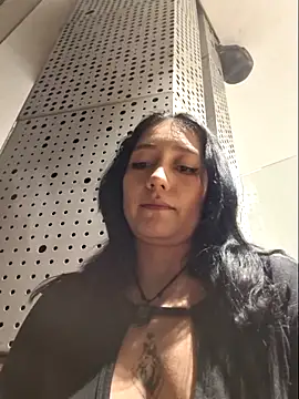 Eveeelyn25 online show from 05-09-26, 12:16