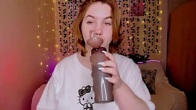 lovelyy julia online show from 12-20-25, 06:09