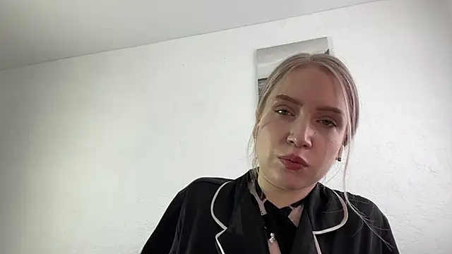 Alice meow15 online show from 05-09-26, 07:57
