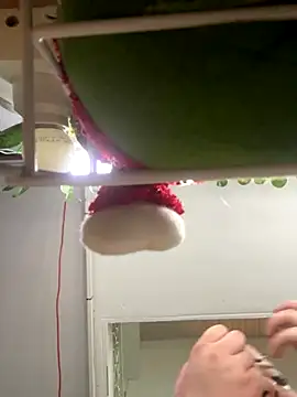 Kitty Bms  online show from 12-20-25, 07:10