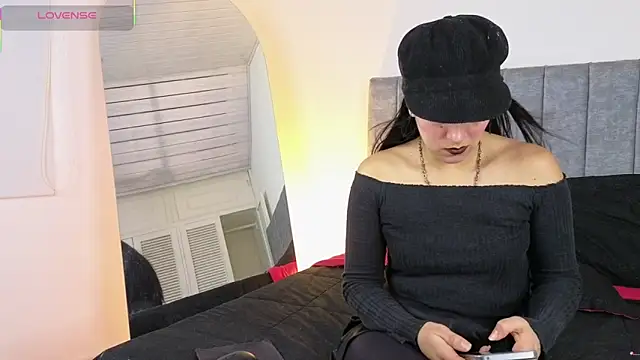 KasandraGrant online show from 01-08-26, 08:11