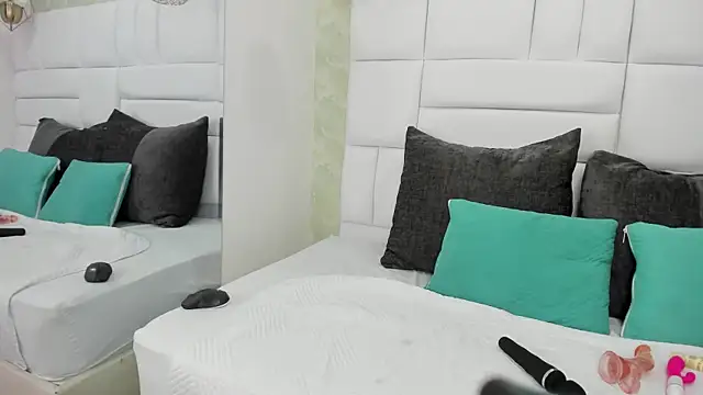 thalia nichols online show from 01-10-26, 07:59