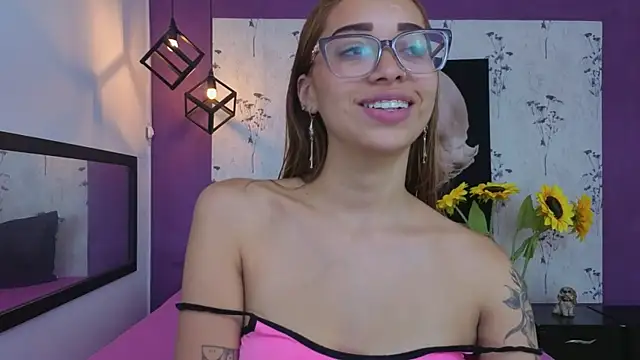 Antonella mc online show from 05-06-26, 12:43