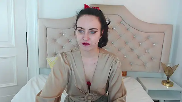 Snapshot of RubyBigBoobs chatting on 04-09-26, 01:27 RubyBigBoobs online show from 04-09-26, 01:27