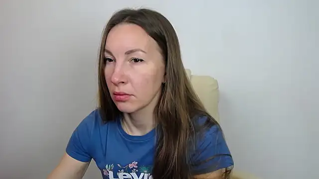 Brandy Gem online show from 04-28-26, 06:40