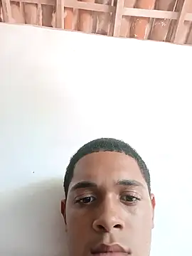 Snapshot of Ruan34635 chatting on 03-10-26, 03:06 Ruan34635 online show from 03-10-26, 03:06