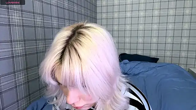 Snapshot of LolaDollyMur chatting on 01-16-26, 08:13 LolaDollyMur online show from 01-16-26, 08:13