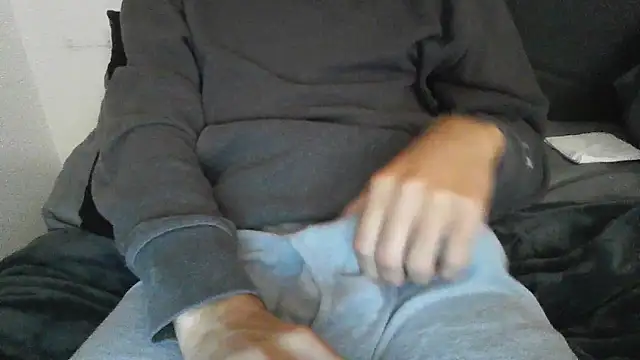 Snapshot of latinman7944 chatting on 02-16-26, 07:15 latinman7944 online show from 02-16-26, 07:15