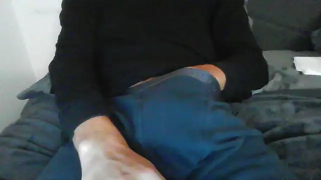 Snapshot of latinman7944 chatting on 02-26-26, 07:51 latinman7944 online show from 02-26-26, 07:51