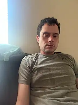 Snapshot of Dylancamp chatting on 03-31-26, 06:08 Dylancamp online show from 03-31-26, 06:08