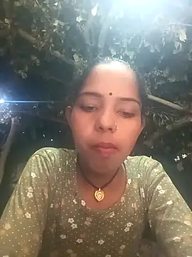 Snapshot of Babita_Gori chatting on 12-20-25, 05:25 Babita Gori online show from 12-20-25, 05:25