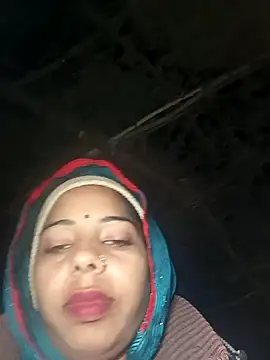 Snapshot of Babita_Gori chatting on 12-20-25, 11:12 Babita Gori online show from 12-20-25, 11:12