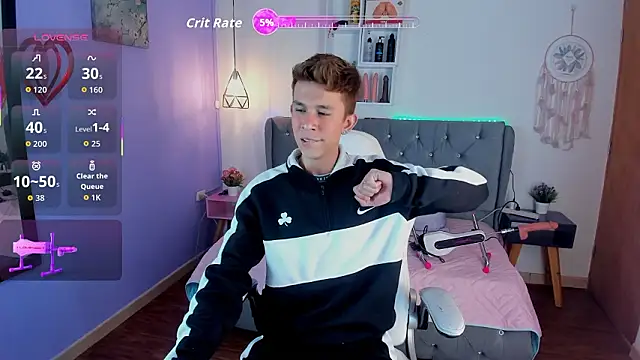 Juaan Diick online show from 03-16-26, 06:12