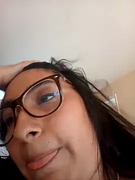 Bizcochitoc4 online show from 11-25-25, 09:04