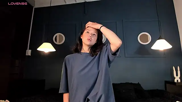 Snapshot of Skyy_bloom chatting on 03-22-26, 12:41 Skyy bloom online show from 03-22-26, 12:41