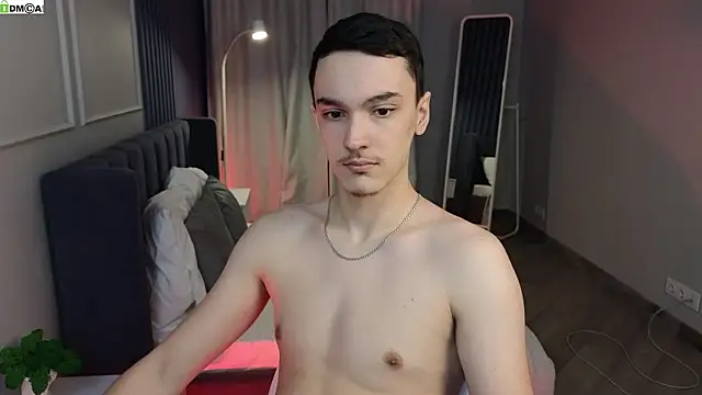 Snapshot of MoonlinSkinn chatting on 03-15-26, 01:00 MoonlinSkinn online show from 03-15-26, 01:00