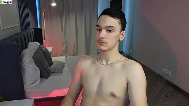 Snapshot of MoonlinSkinn chatting on 03-16-26, 05:44 MoonlinSkinn online show from 03-16-26, 05:44