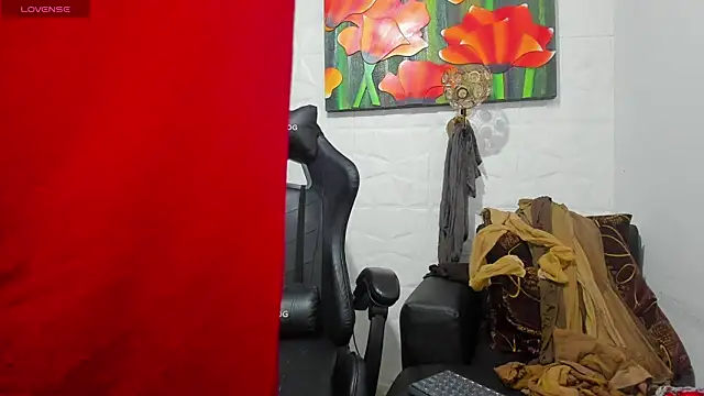 Miss clarepocahose online show from 05-07-26, 12:38