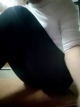 LianLaz online show from 02-12-26, 04:02