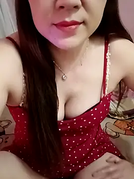 Lily-ross22 online show from 05-08-26, 07:52