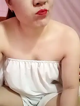 Lily-ross22 online show from 06-21-26, 04:26
