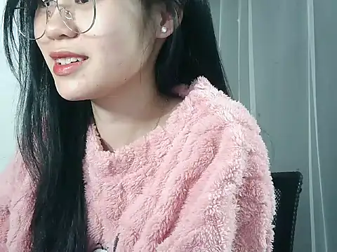 Nunaa18 online show from 11-28-25, 05:54